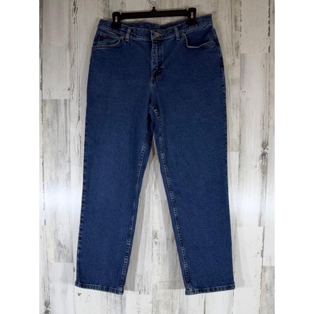 Chic Jeans Size 14 Petite (32x28.5) High Rise Medium Wash Vintage Tapered Leg